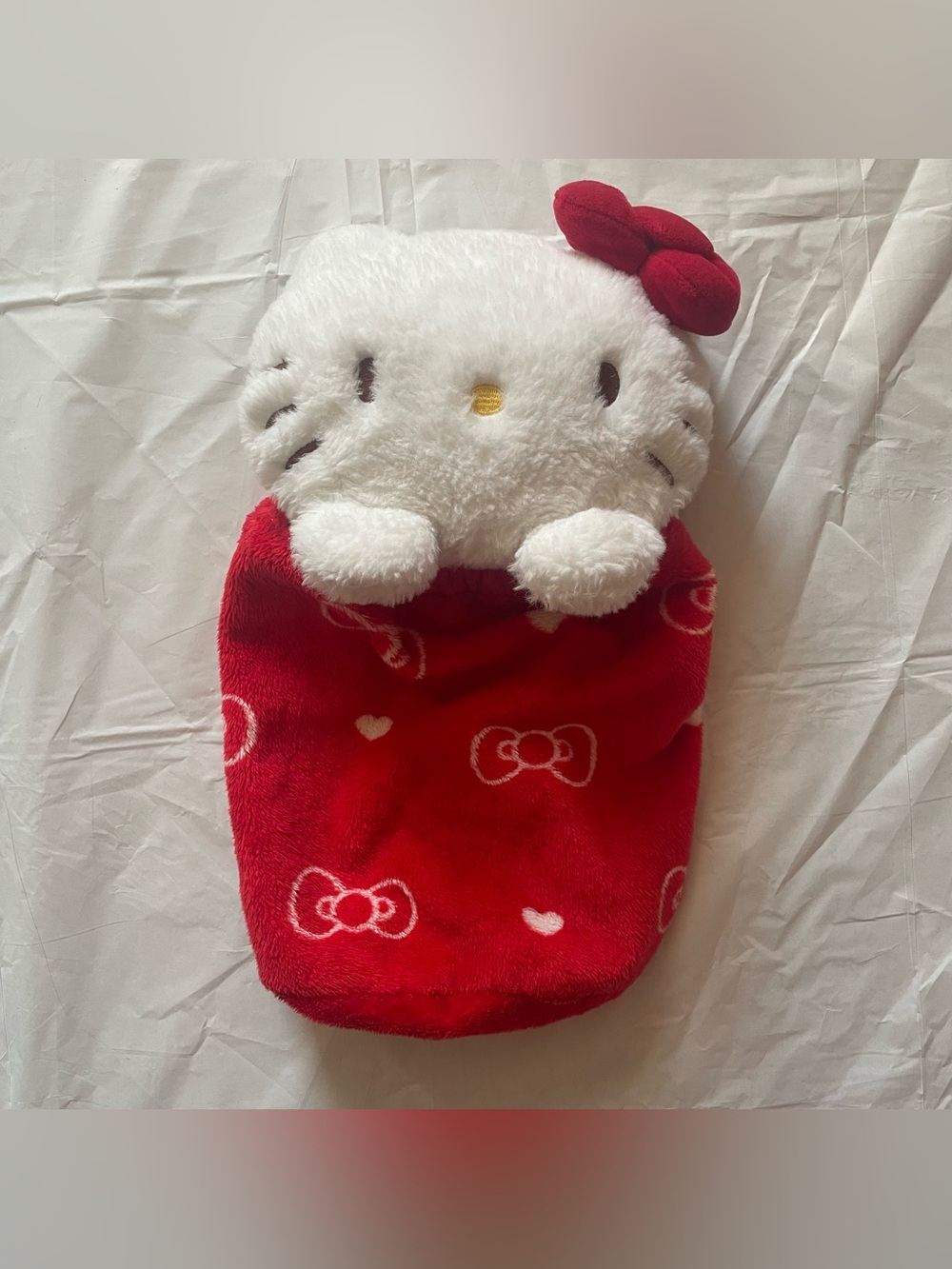 Sanrio Hello Kitty Plush Stuffed Animal Red Sleeping Bag Holiday Christmas Xmas